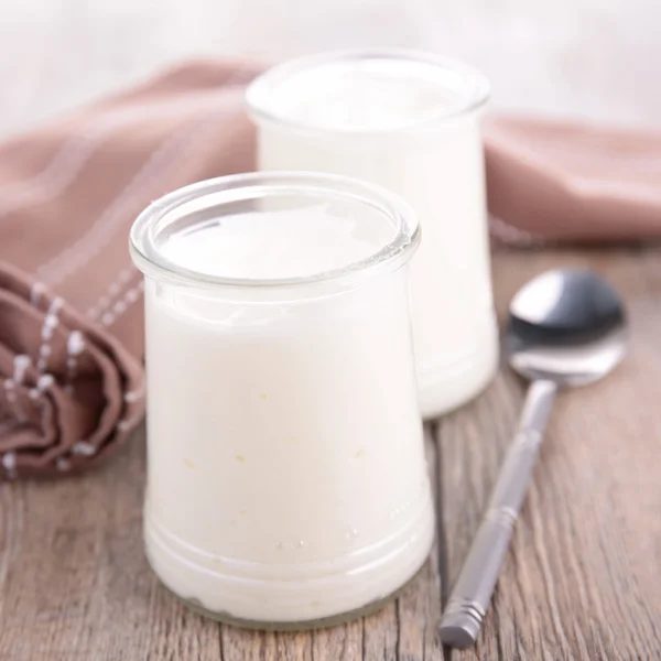 Färsk yoghurt — Stockfoto