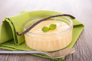 Vanilla cream dessert clipart
