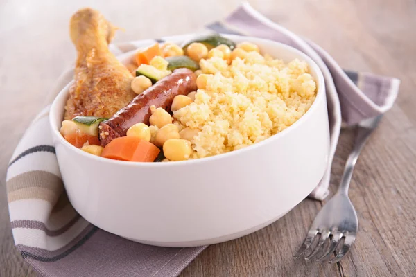 Couscous met kip — Stockfoto