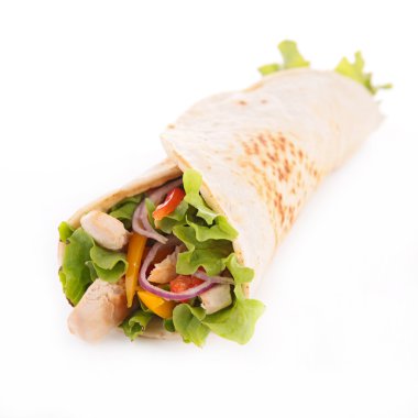 Sebzeli ve tavuklu fajita.