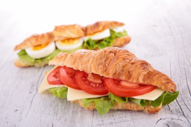 yumurta ile sandviç