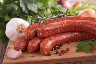 çiğ sosis
