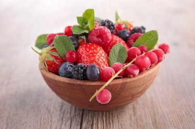 meyve salatası