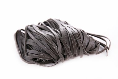 mürekkep balığı makarna