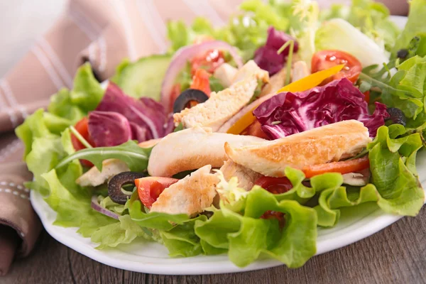 Ensalada de pollo — Foto de Stock