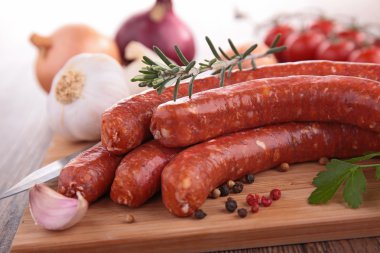 çiğ sosis