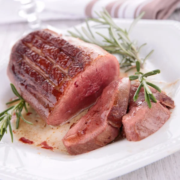 Duck breast — Stock Photo, Image