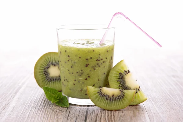 Kiwi juice — Stock Photo, Image