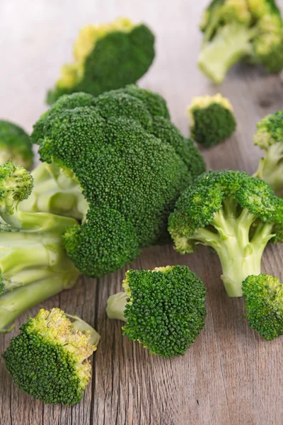 Broccoli crudi — Foto Stock