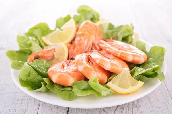 Salada de camarão — Fotografia de Stock