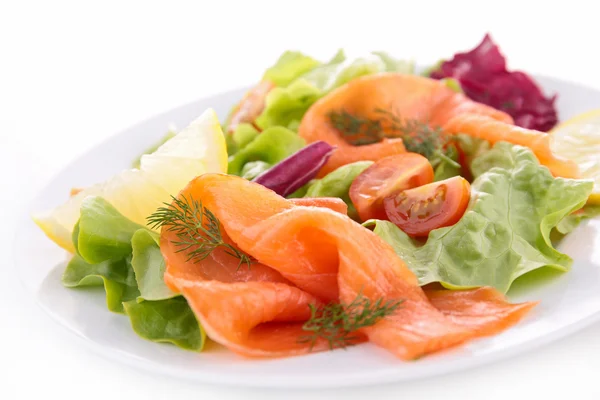 Sallad med lax — Stockfoto