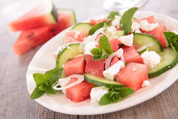 Salat mit Wassermelone und Feta — Stockfoto