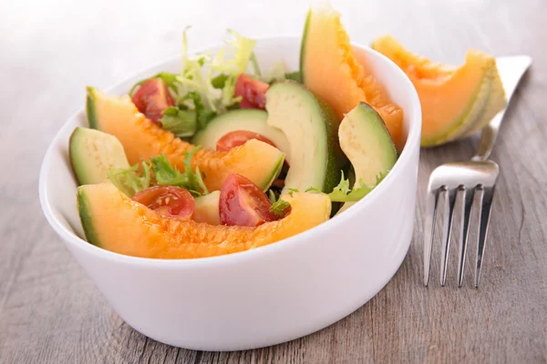 Salat med melon og avocado - Stock-foto