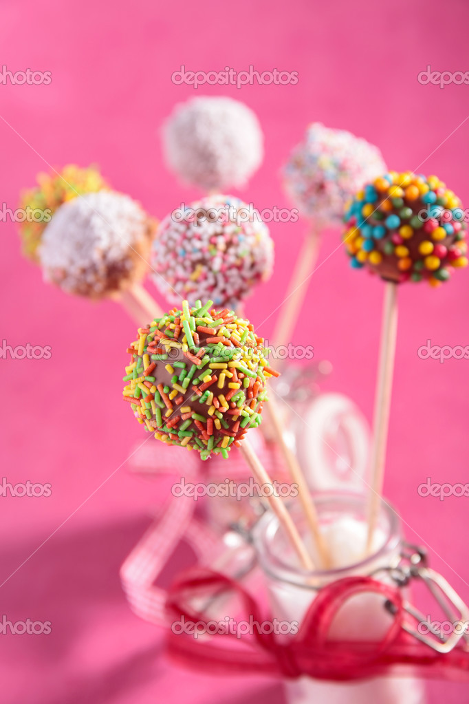 Cake pops Stock Photo by ©studioM 48717657