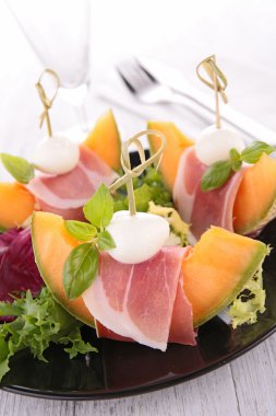 Melon, jambon, mozzarella