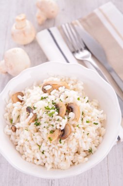 mantarlı risotto