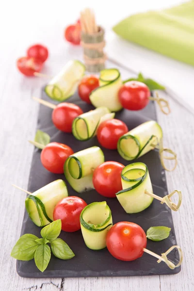 Tomate e abobrinha — Fotografia de Stock