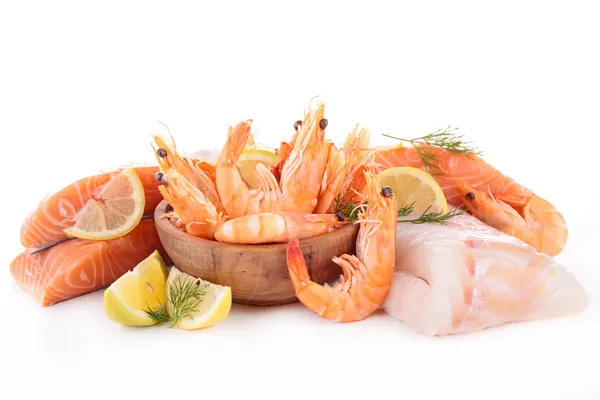 Pescado crudo y camarones — Foto de Stock