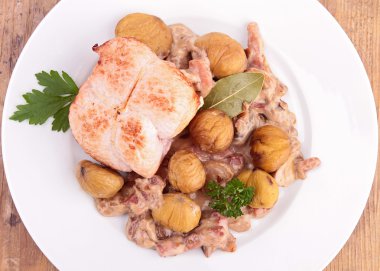 tavuk mantar ve kestane ile