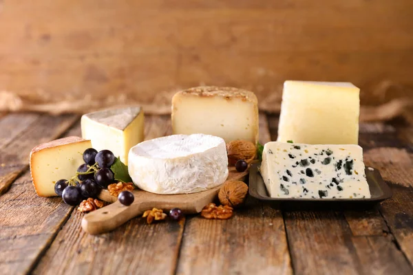 Various Cheese Wooden Board — Stock Photo, Image