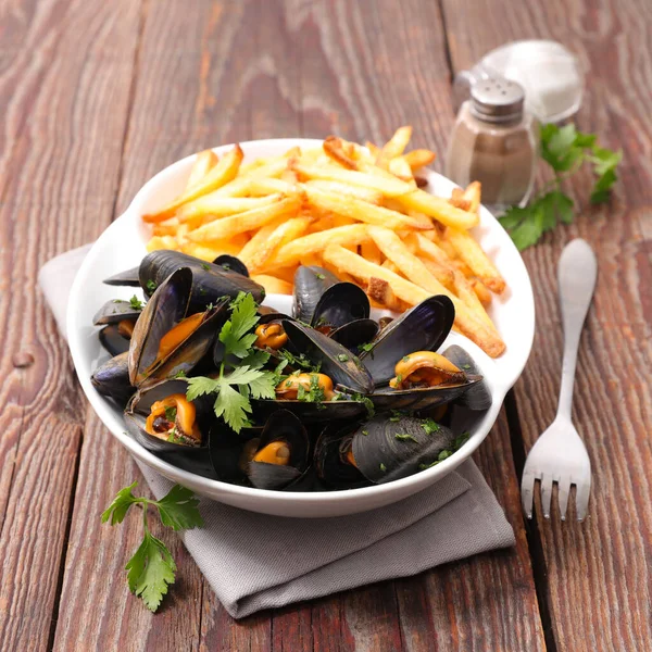 Mussel French Fries Glasses Wine — Stock Photo, Image