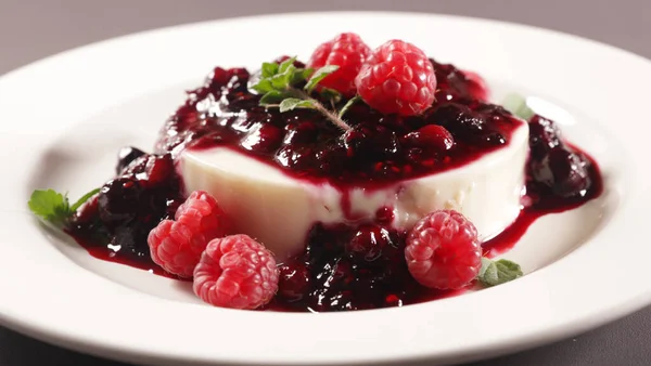 Panna Cotta Berries Fruits Syrup — Stock Photo, Image