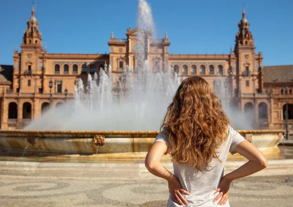 Frauen Reisen Spanien Sevilla Plaza Espagna — Stockfoto