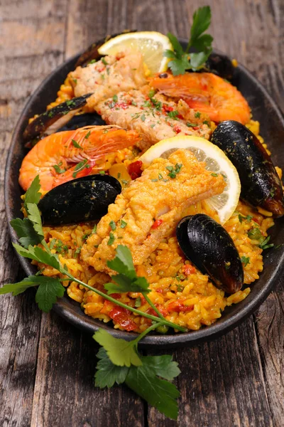 Traditionelle Spanische Paella Mit Meeresfrüchten — Stockfoto