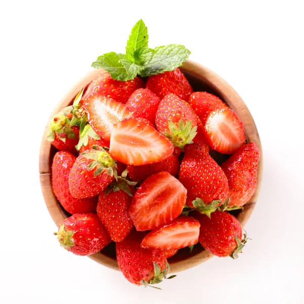 Schüssel Mit Frischen Erdbeerfrüchten — Stockfoto