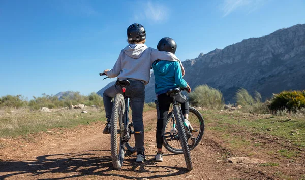 Two Brother Bike Mountain Landscape — Photo