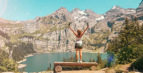 Happy Woman Looking Oeschinensee Switzerland Laake Alps Mountain — Stockfoto