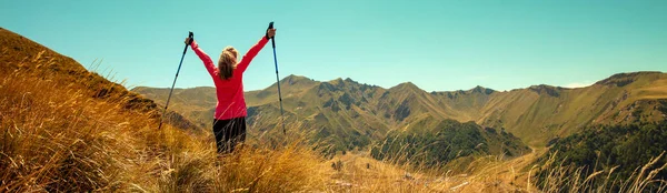 Woman Looking Panoramic Puy Sancy Landscape — 图库照片