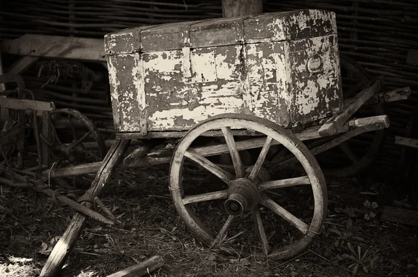 Старий вагон сухоти грудей — стокове фото