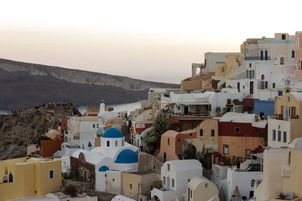 Vista de Oia antes del atardecer 14 de octubre de 2013. Santorini, Grecia — Foto de Stock