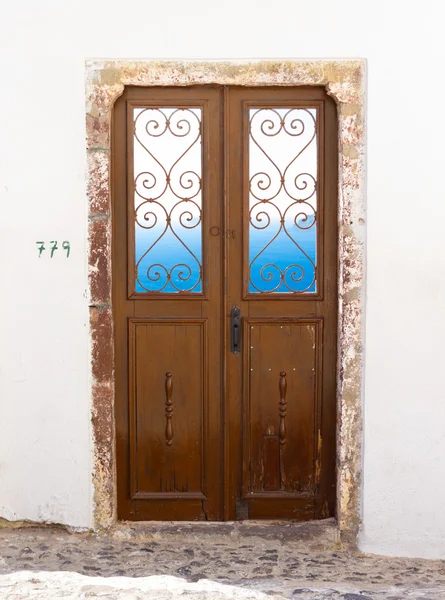 Yunan kapı ve pencere.