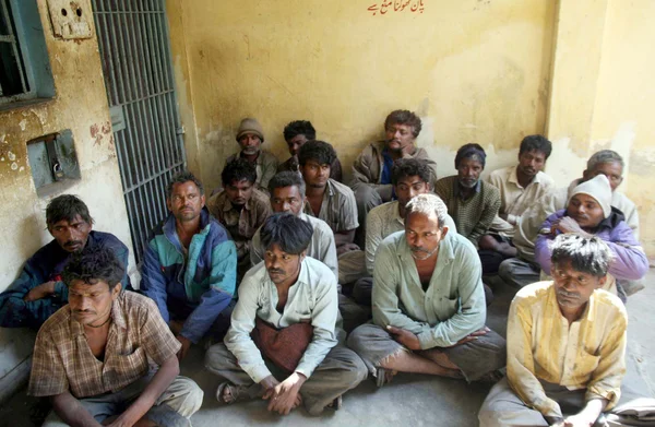 19 pêcheurs indiens et saisis leurs bateaux pour avoir prétendument violé la frontière maritime du pays — Photo