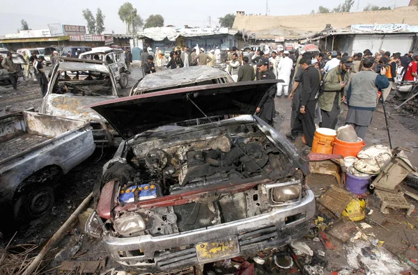 Bomb blast at a market situated at Jamrud area in Khyber Agency — Stock Photo, Image