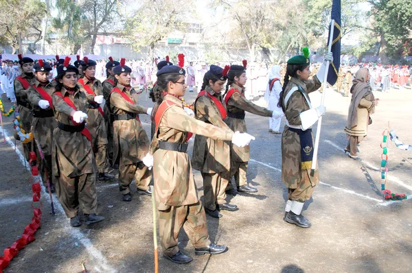 Students march on the event of Annual Sport Day — Stock Photo, Image