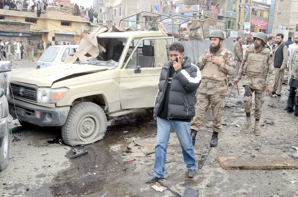 Onze mortos em explosão de bomba em Bacha Khan Chowk em Quetta — Fotografia de Stock