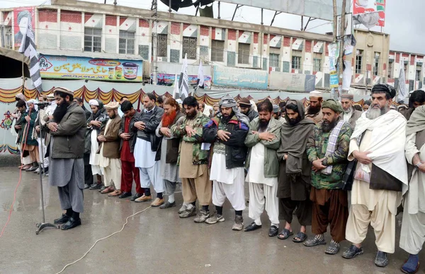 Activists of Jamat-ud-Dawa offer absence funeral prayer of Kashmiri Leader, Afzal Guru — Stock Photo, Image