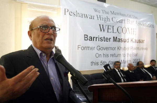 Khyber Pakhtunkhwa ex-governador, Barreira Masood Kausar endereços para Função organizada pela Ordem dos Advogados do Supremo Tribunal — Fotografia de Stock