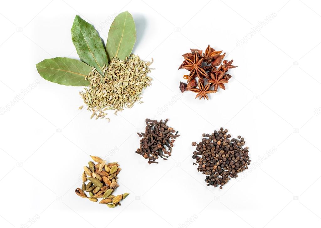 6 spices on the white background