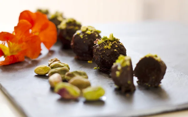 Raw food pralines — Stock Photo, Image