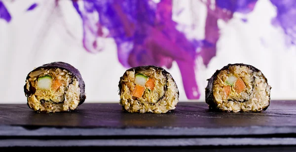 Çiğ gıda maki sushi — Stok fotoğraf