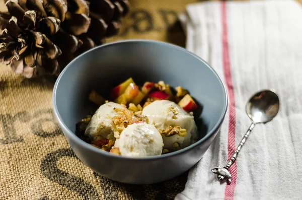 Yogurt, Cut Fruits And Nuts In Bowl — Stock Photo, Image