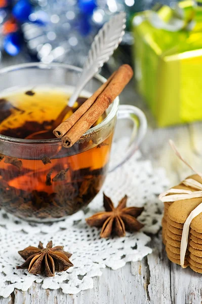 Christmas tea and present — Stock Photo, Image