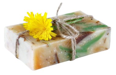 el yapımı Sabun ve izole sarı çiçek