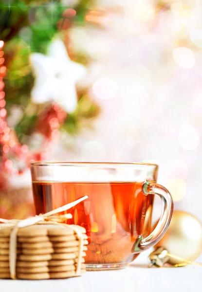 Chá de Natal e biscoitos — Fotografia de Stock