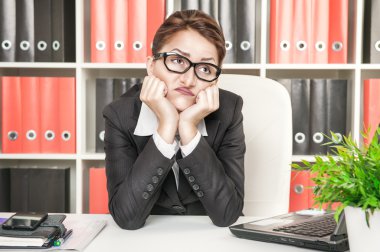 sıkıcı ofis çalışanı