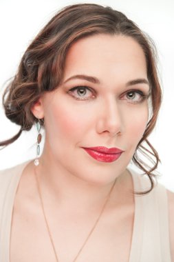 크기 여자 플러스 아름 다운 초상화